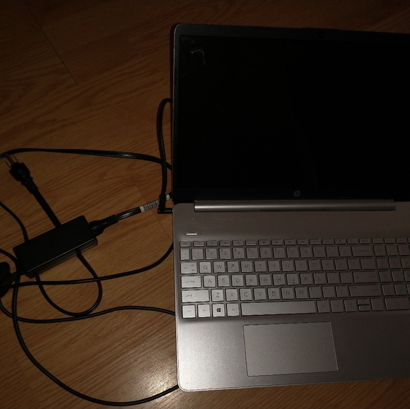 HP Laptop - Picture 2 of 4